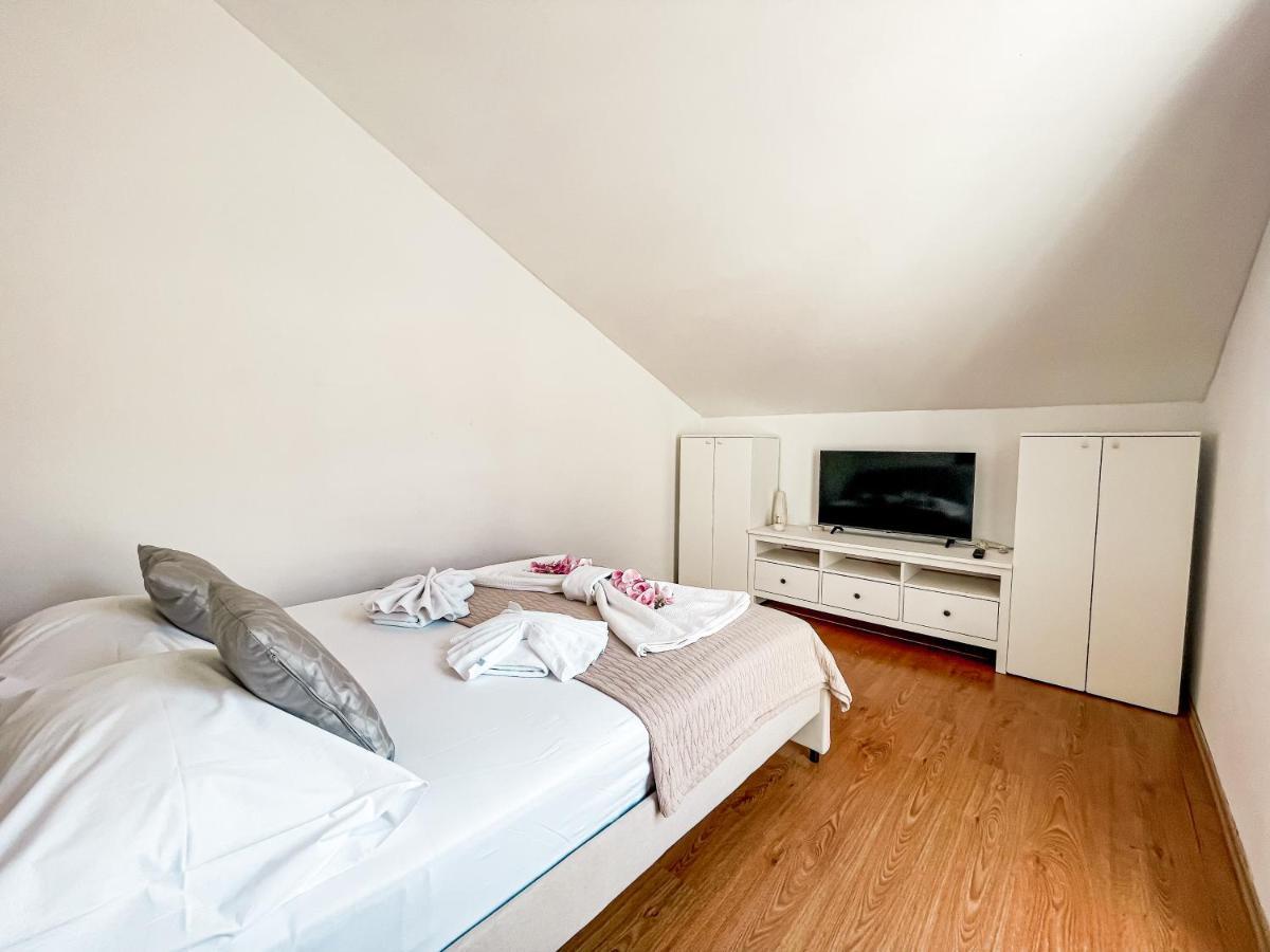 בול Perla Apartments מראה חיצוני תמונה